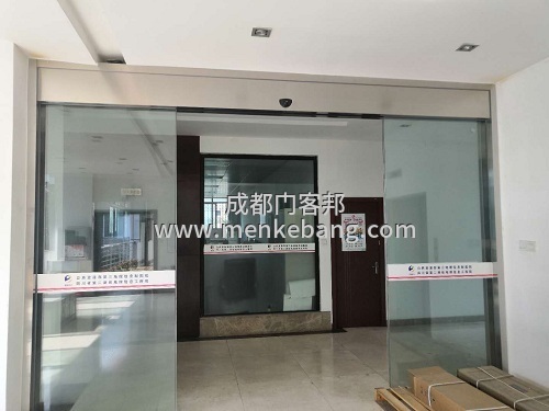 龍泉自動門定做,龍泉感應(yīng)玻璃自動門,龍泉玻璃門自動門安裝定制廠家案例