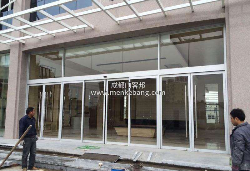 成都做一套感應(yīng)門要多少錢
